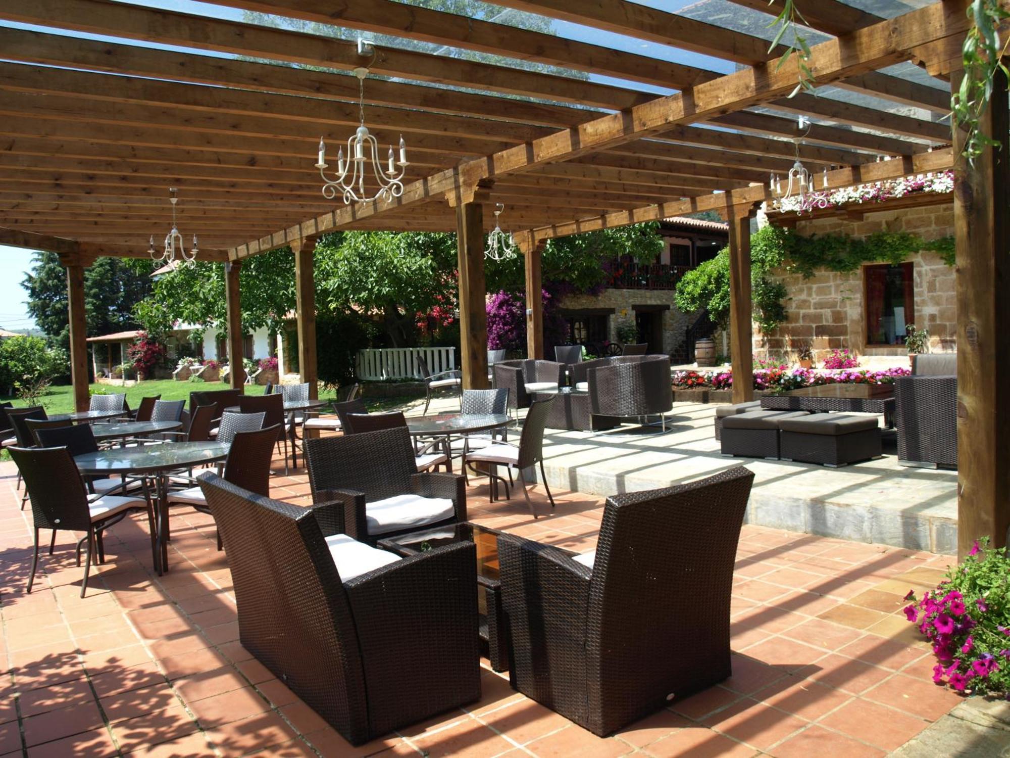 Hosteria El Pomar Novales Dış mekan fotoğraf